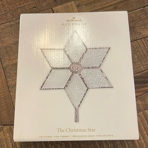Hallmark Christmas Star Tree Topper Dated 2011